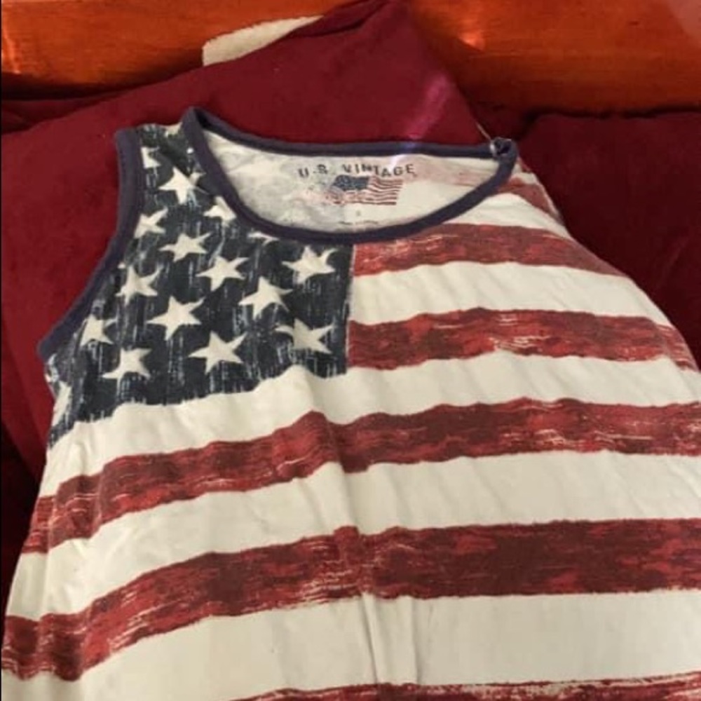 Men’s size small